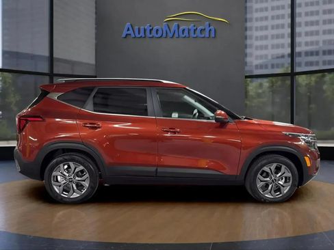 Used 2024 Kia Seltos S FWD image 12
