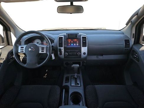 Used 2019 Nissan Frontier Desert Runner RWD image 9