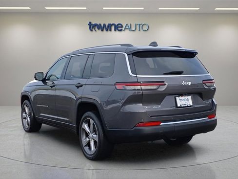 Used 2022 Jeep Grand Cherokee L Limited image 3