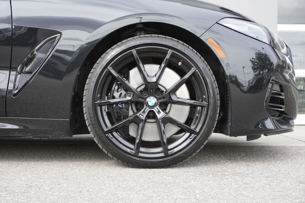 Used 2026 BMW M850i xDrive AWD/4WD image 33