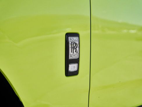 Used 2024 Rolls-Royce Cullinan AWD/4WD image 11