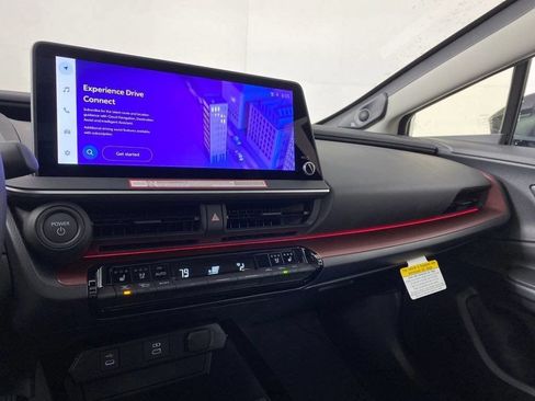 New 2026 Toyota Prius Plug-In Hybrid FWD image 20