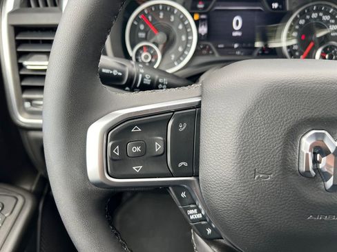New 2026 RAM 1500 4x4 Crew Cab image 25