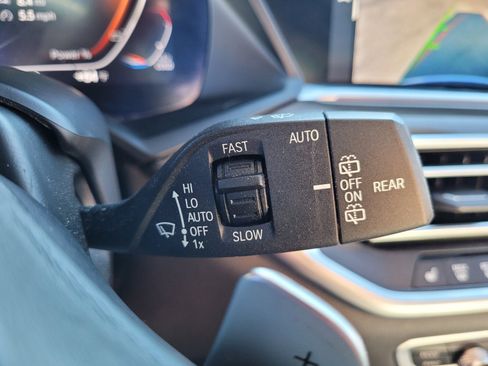 Used 2022 BMW X5 sDrive40i w/ Premium Package image 31