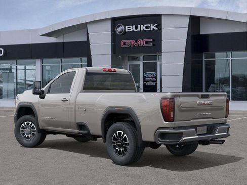 New 2026 GMC Sierra 3500 SLE image 3