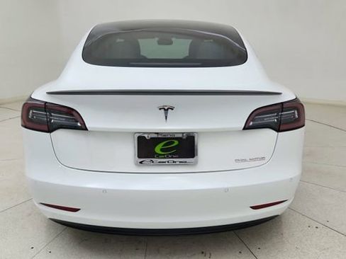 Used 2022 Tesla Model 3 Performance AWD/4WD image 5