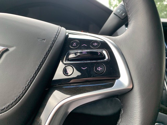 Used 2018 Cadillac Escalade Platinum AWD/4WD image 24