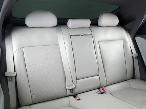 Used 2023 Hyundai Ioniq 6 SEL image 14