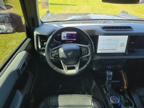 Used 2021 Ford Bronco Badlands AWD/4WD image 10