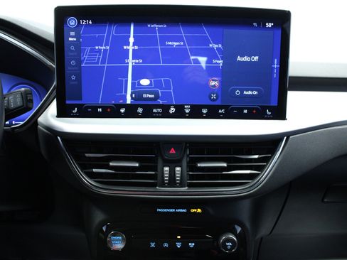 Used 2025 Ford Escape Platinum image 22