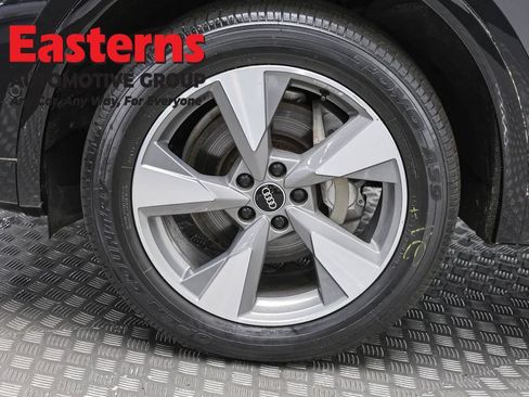 Used 2023 Audi Q5 Prestige w/ Prestige Package AWD/4WD image 36