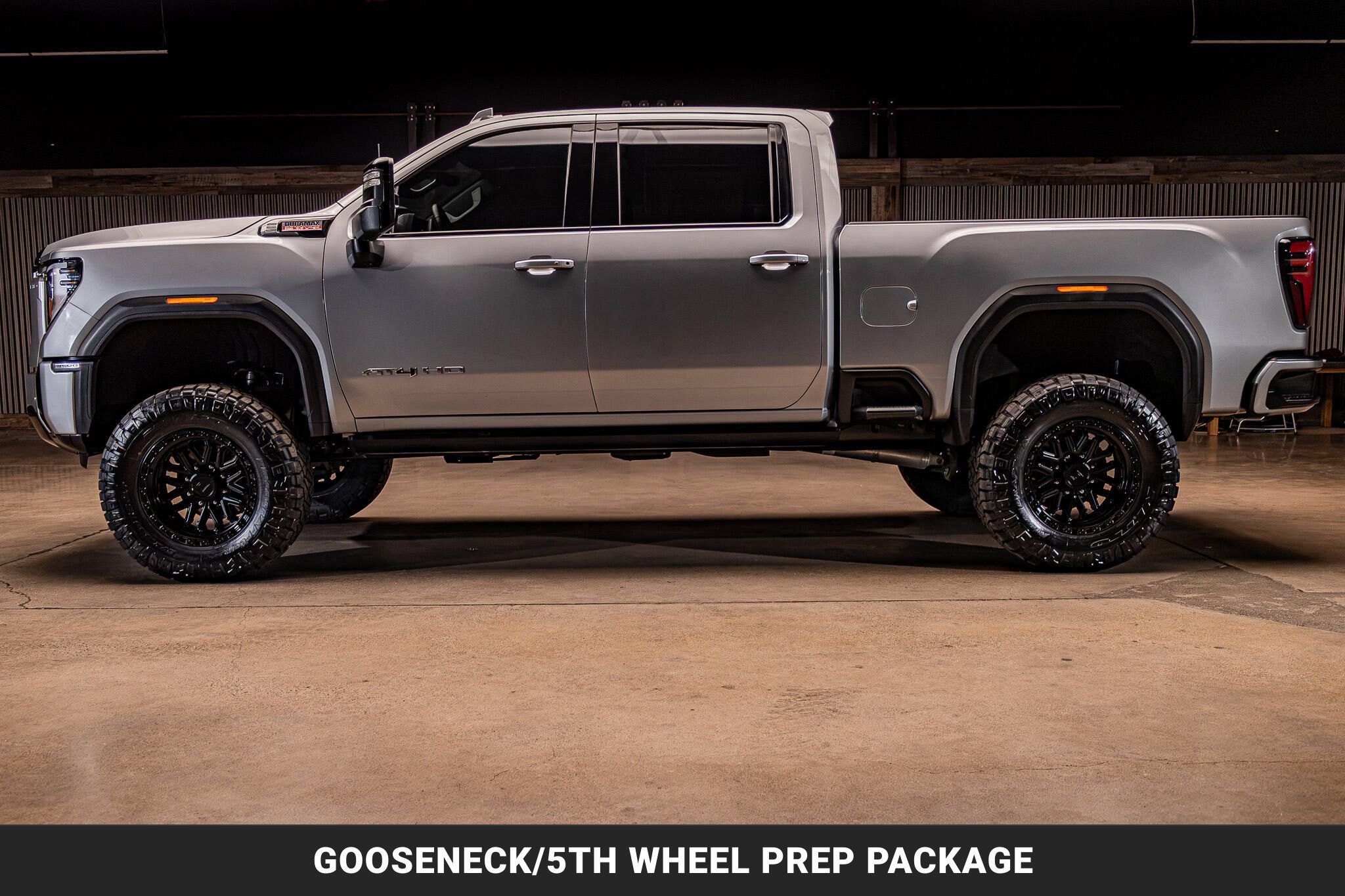 Used 2026 GMC Sierra 3500 AT4 w/ AT4 Premium Plus Package AWD/4WD image 6