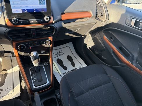 Used 2022 Ford EcoSport SE w/ SE Appearance Package image 22