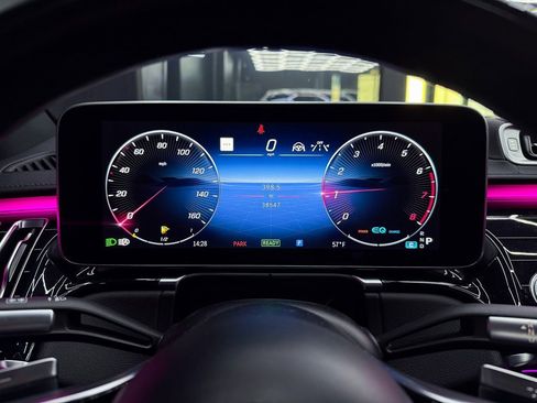 Used 2021 Mercedes-Benz S 580 S 580 image 32