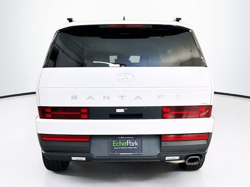 Used 2025 Hyundai Santa Fe SEL AWD/4WD image 7