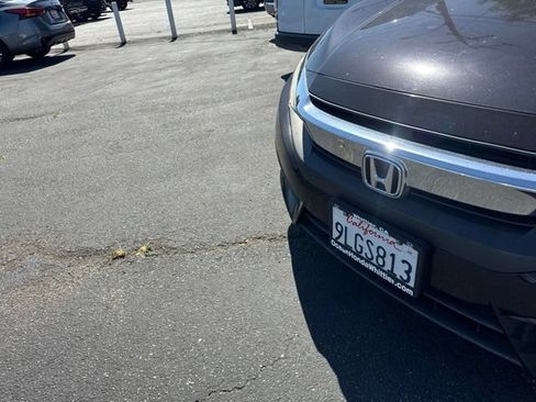 Used 2017 Honda Civic EX image 1