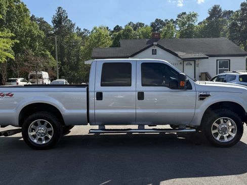 Used 2008 Ford F250 Lariat image 9