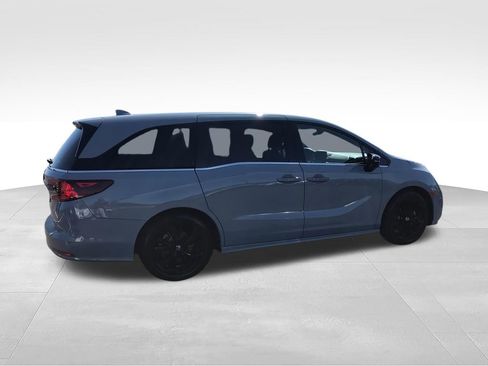 Used 2024 Honda Odyssey Sport image 8