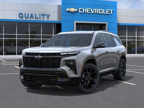 New 2026 Chevrolet Traverse RS w/ LPO, Floor Liner Package FWD image 6