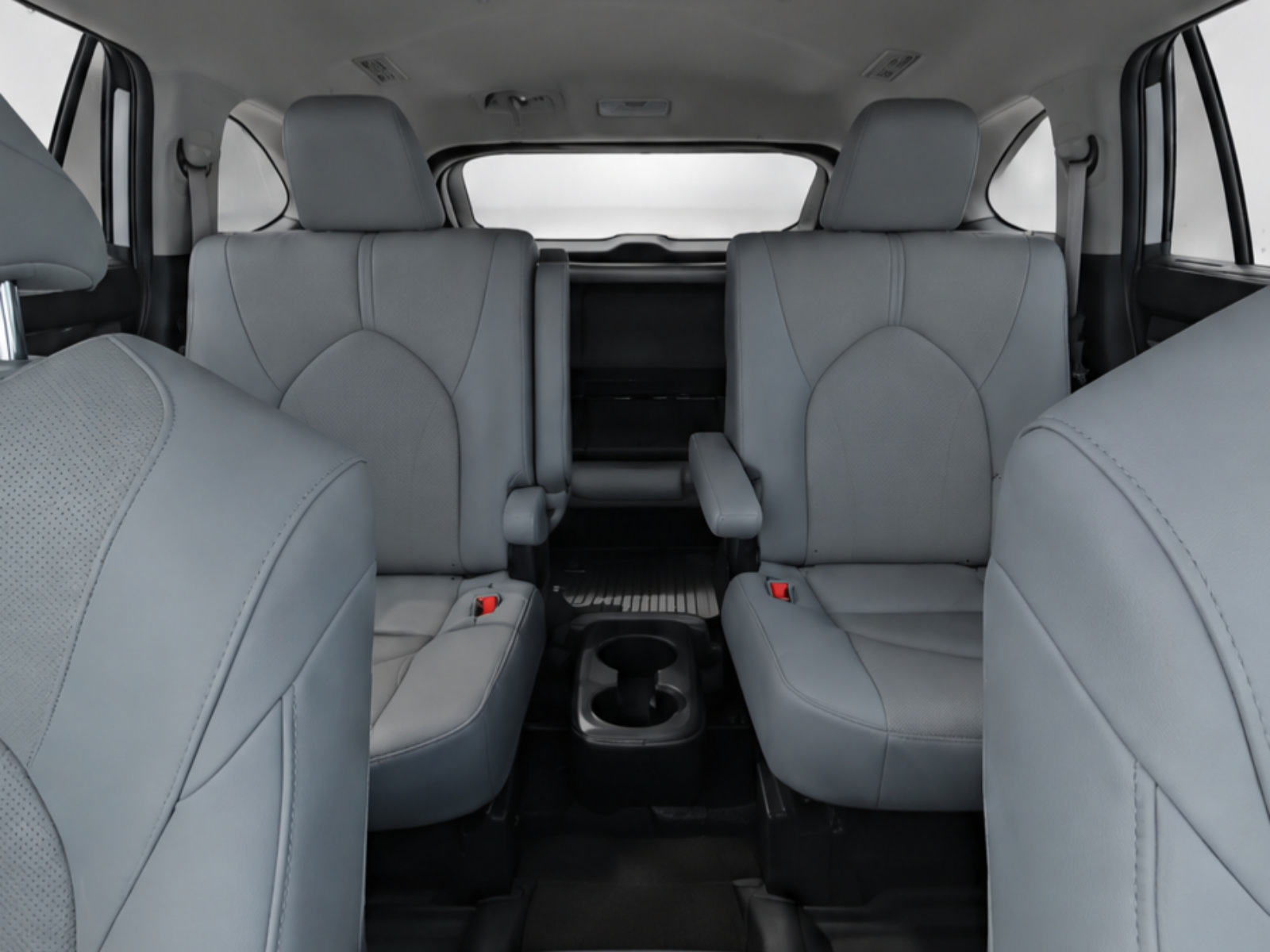 Used 2023 Toyota Highlander Limited FWD image 23