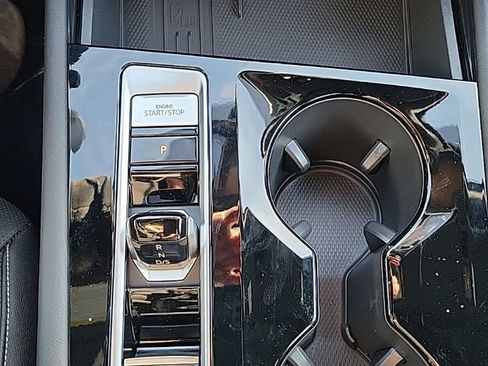 New 2026 Volkswagen Atlas Cross Sport SEL image 8