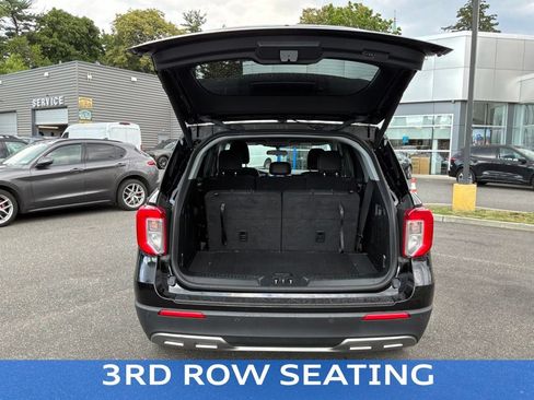 Used 2023 Ford Explorer XLT w/ Equipment Group 202A AWD/4WD image 19