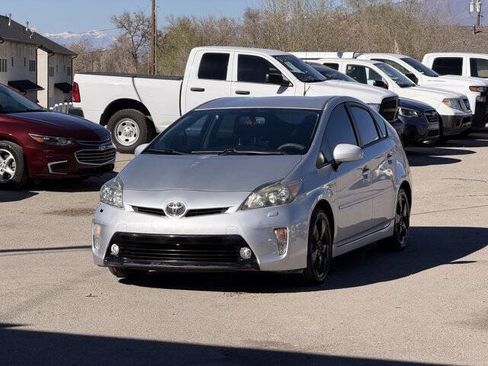 Used 2012 Toyota Prius Five image 9