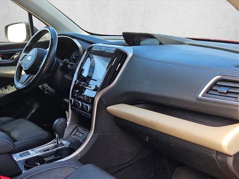 Used 2022 Subaru Ascent Limited w/ Technology Package AWD/4WD image 18