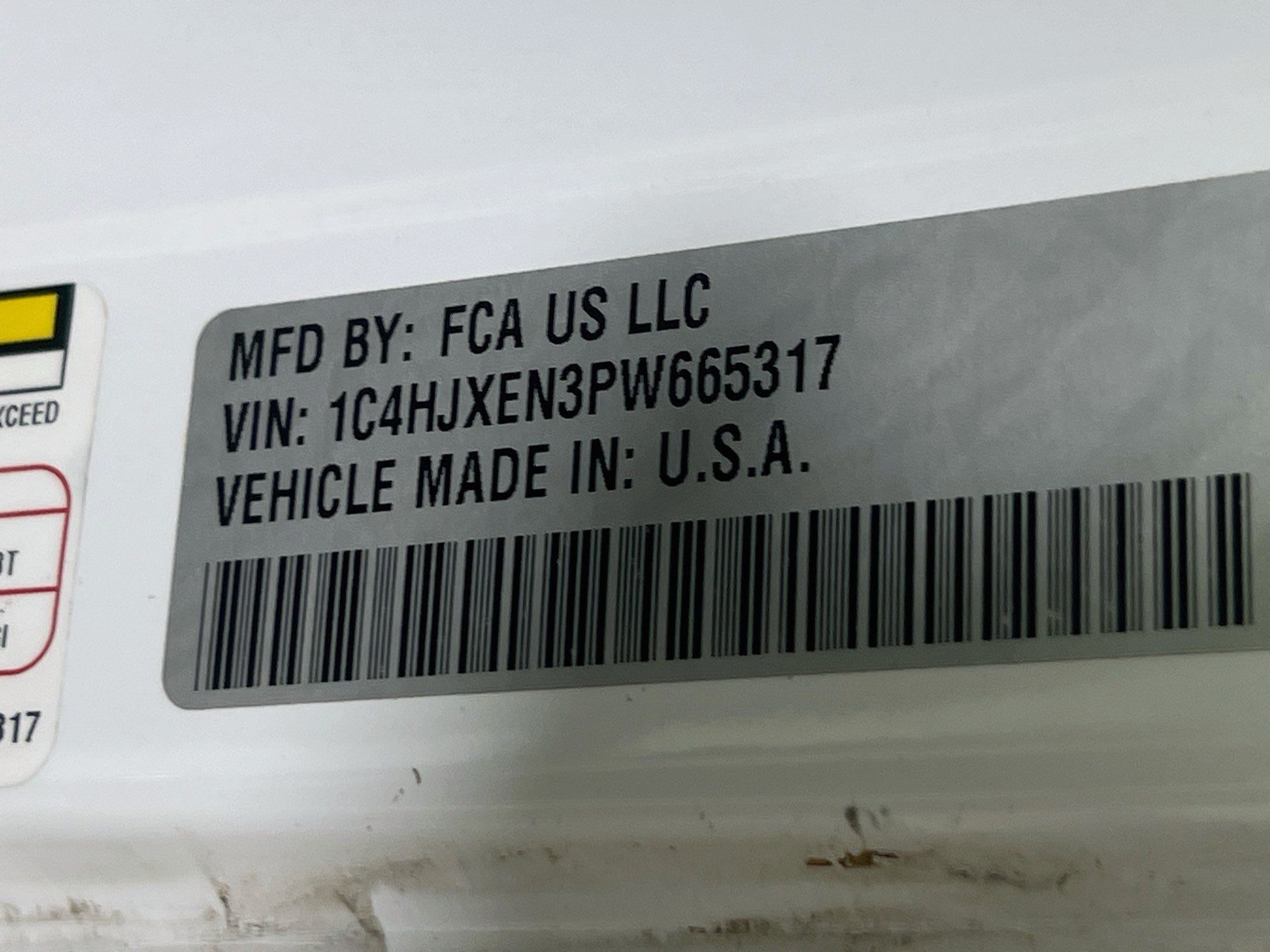 Used 2023 Jeep Wrangler Unlimited Sahara AWD/4WD image 29
