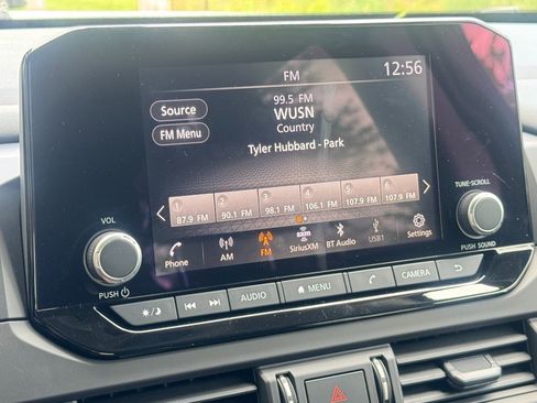 Certified 2025 Nissan Pathfinder S image 8