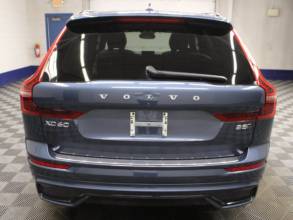 Used 2026 Volvo XC60 B5 Plus w/ Protection Package Premier AWD/4WD image 44