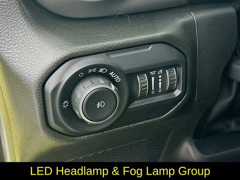 Used 2022 Jeep Wrangler Unlimited Sport AWD/4WD image 15