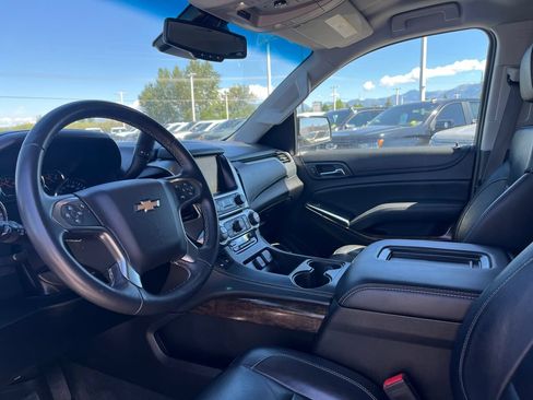 Used 2015 Chevrolet Suburban LT w/ Max Trailering Package AWD/4WD image 4
