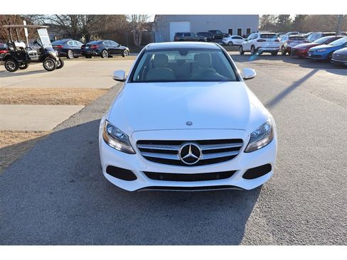 Used 2015 Mercedes-Benz C 300 Sedan image 8