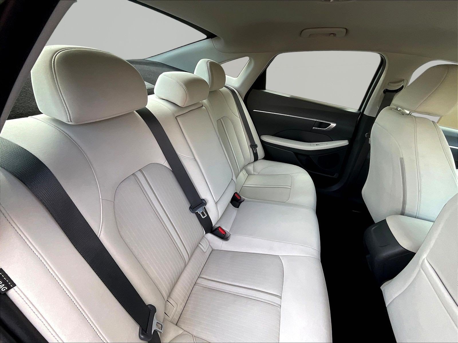 Used 2025 Hyundai Sonata SEL FWD image 25