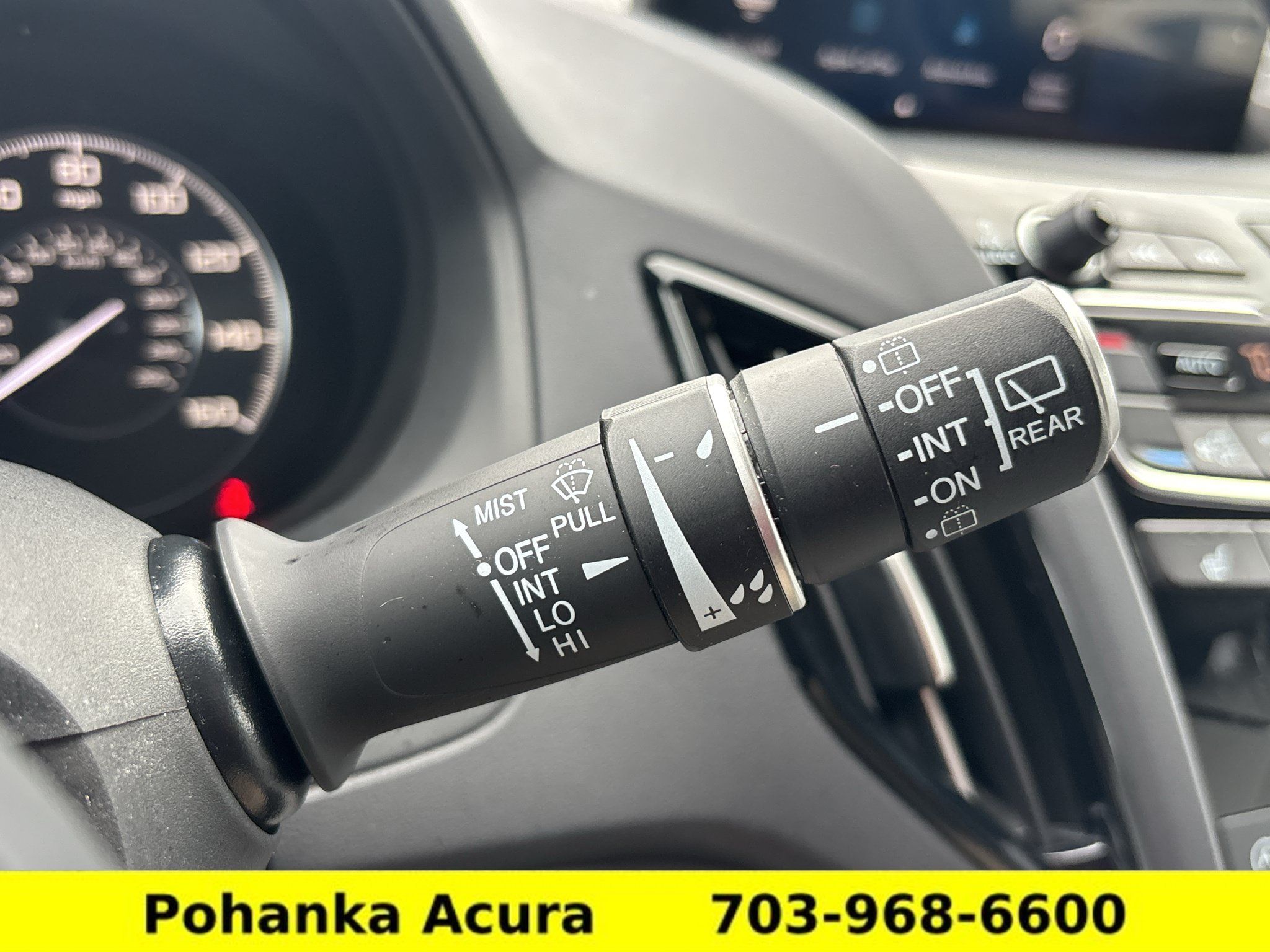 Used 2019 Acura RDX w/ Technology Package AWD/4WD image 8