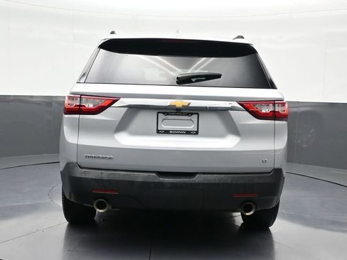 Used 2021 Chevrolet Traverse LT image 4