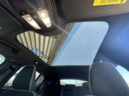 Used 2023 Volvo C40 P8 Recharge Ultimate image 26