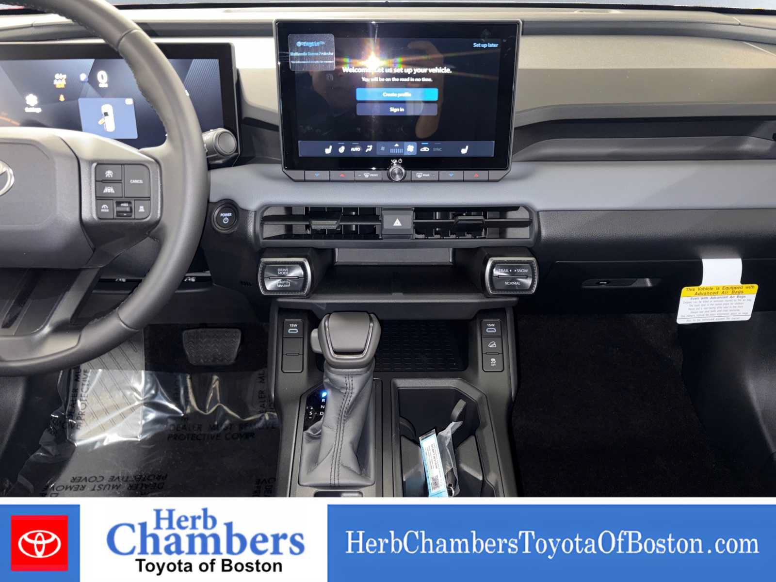 Used 2026 Toyota RAV4 SE w/ Convenience Package AWD/4WD image 14