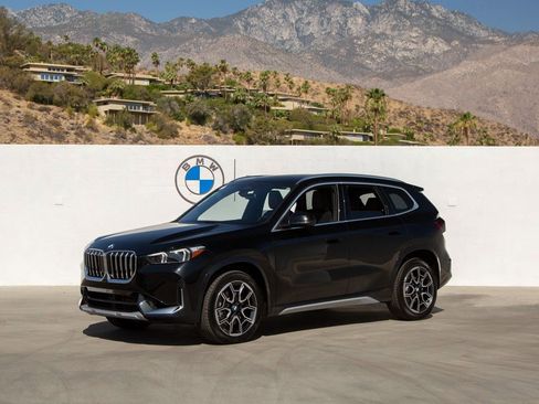 Certified 2025 BMW X1 xDrive28i w/ Convenience Package image 1