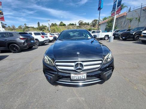 Used 2020 Mercedes-Benz E 350 Sedan image 3