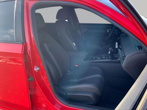 Used 2024 Honda Civic Sport image 9