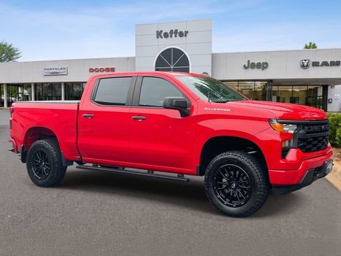 Used 2023 Chevrolet Silverado 1500 Custom w/ LPO, Dark Essentials Package AWD/4WD image 3
