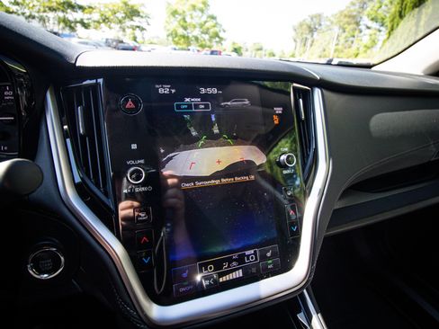 Used 2025 Subaru Outback Premium image 25