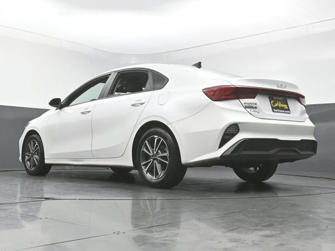 Used 2022 Kia Forte LXS FWD image 43