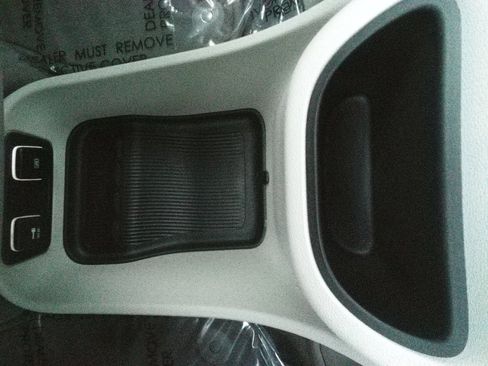 Used 2019 Chrysler Pacifica Touring-L Plus w/ Advanced Safetytec Group image 23