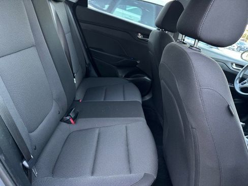 Used 2020 Hyundai Accent SE image 12