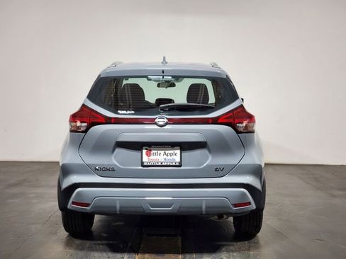 Used 2023 Nissan Kicks SV image 25