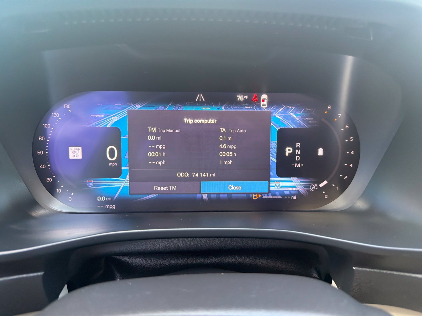 Used 2023 Volvo XC40 B4 Plus w/ Driver Assist Package FWD image 22