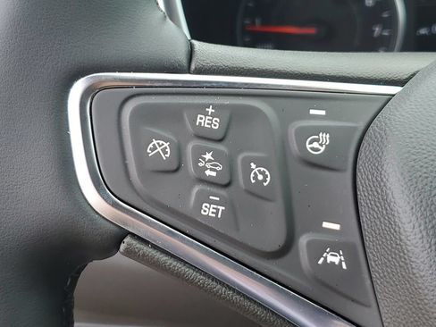 Used 2024 Chevrolet Equinox LT AWD/4WD image 11